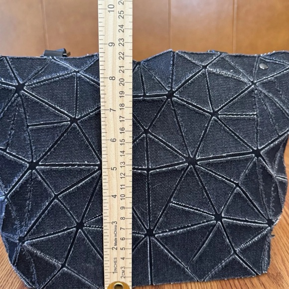 ❌ SOLD ❌ Vintage Issey Miyake Bao Bao Bag Black Distressed Denim Y2K *No Shoulde - Picture 12 of 13